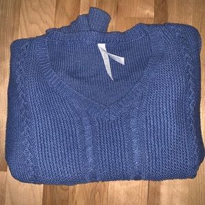 AEROPOSTALE SUMMER SWEATER